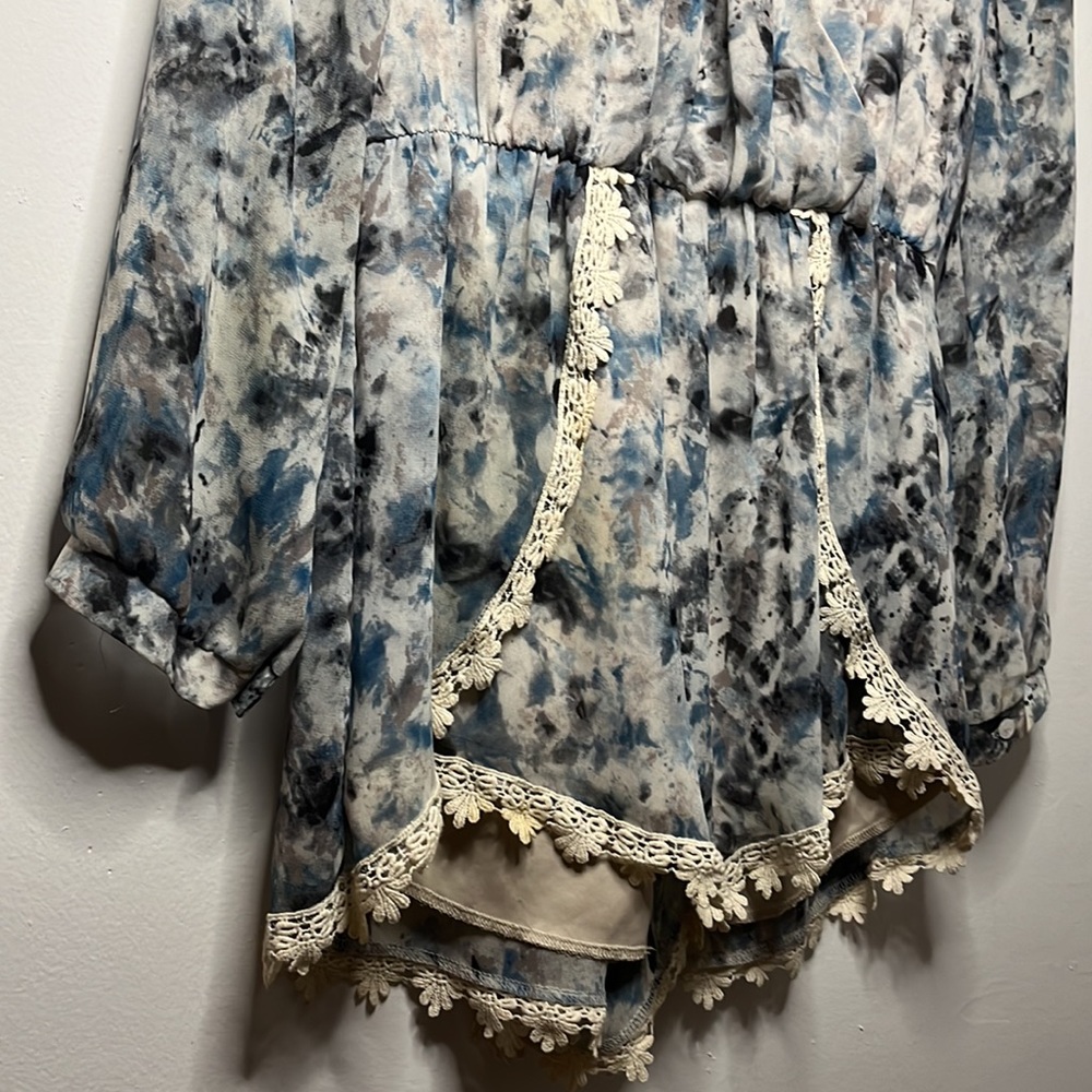 ASTR FLORAL ROMPER - Picture 3 of 3